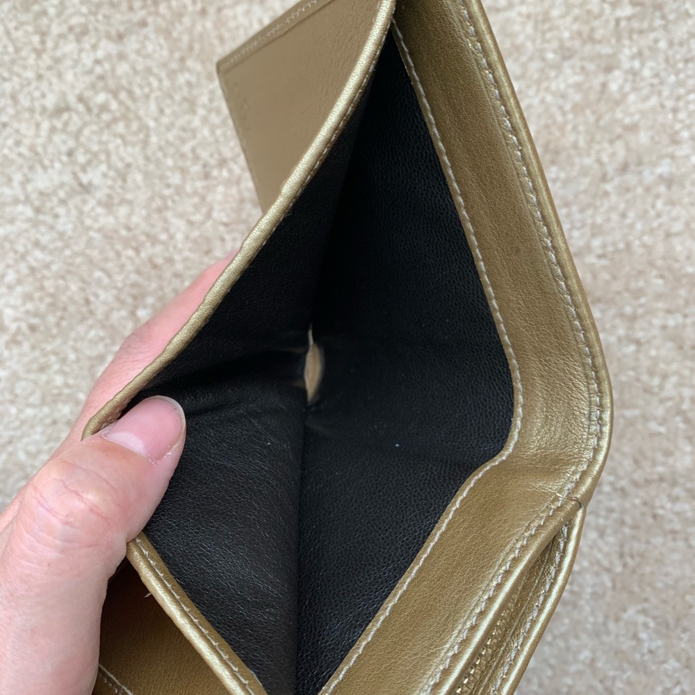 Wallet - Picture 3 of 5